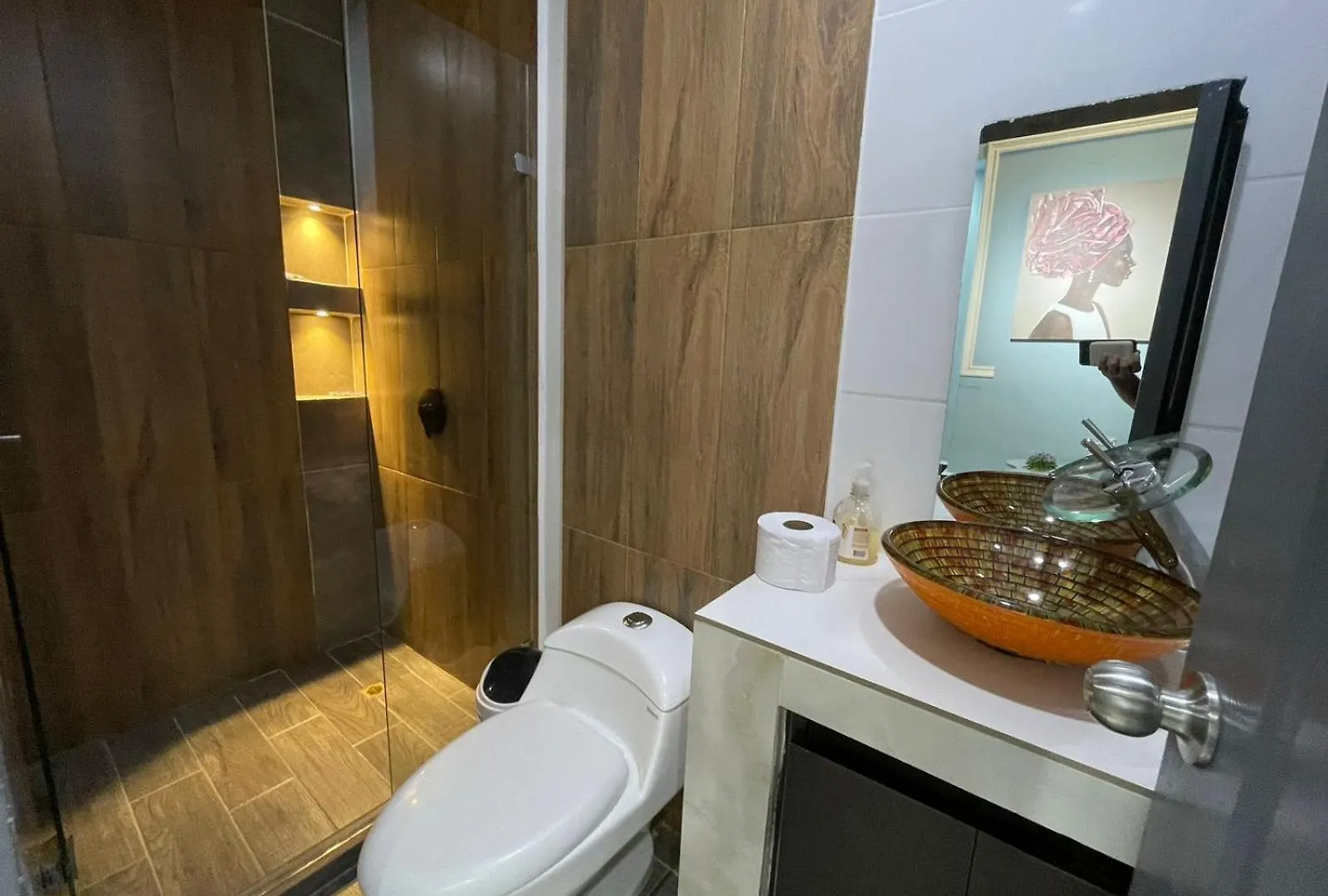 Stylish Apartmant La 70 Estadio Medellin Colombia